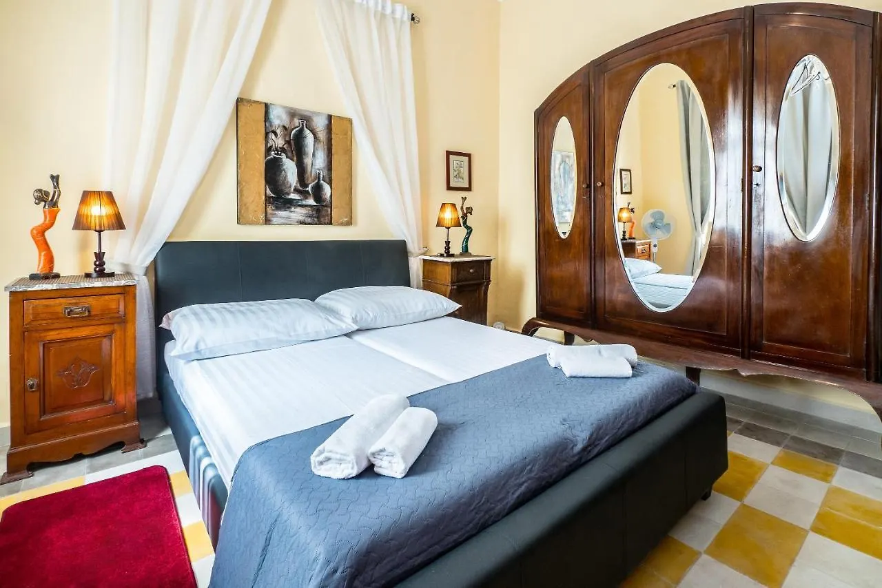 Entire House Of Character - Castelinho Sao Marcos Villa Senglea Holiday home