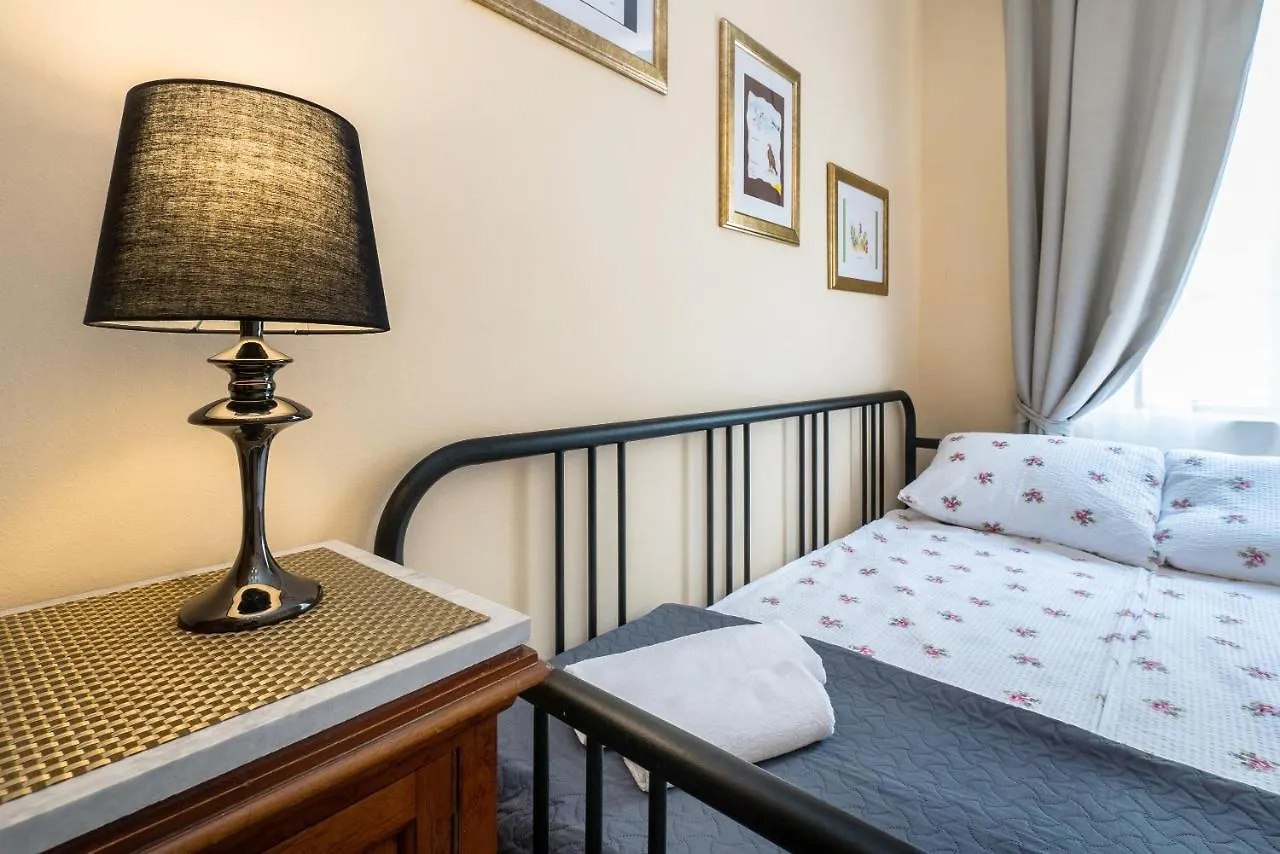 Holiday home Entire House Of Character - Castelinho Sao Marcos Villa Senglea